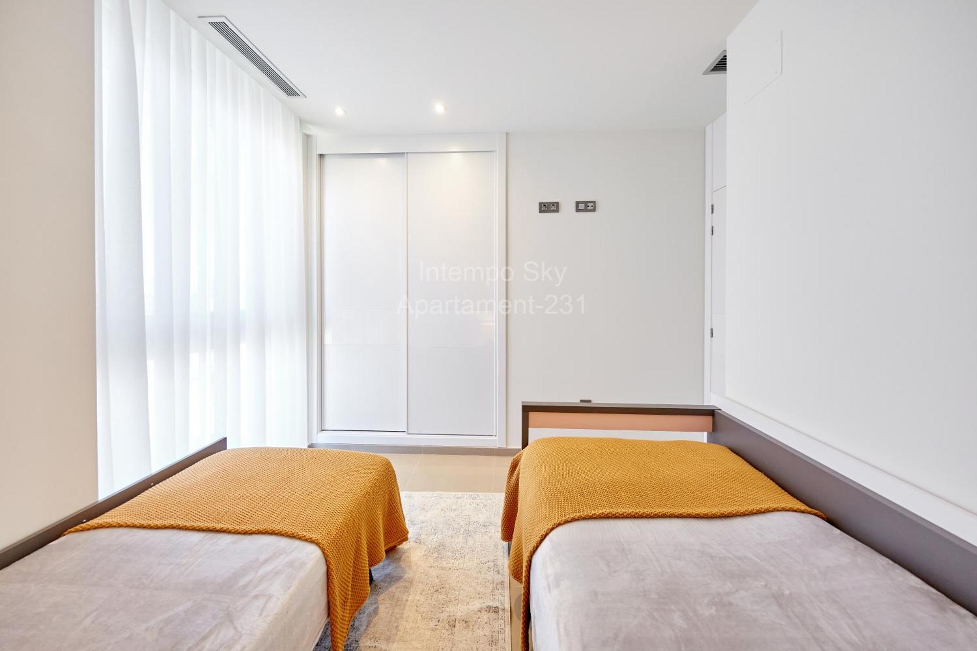 Intempo Sky Apartament-231 Бенидорм Екстериор снимка