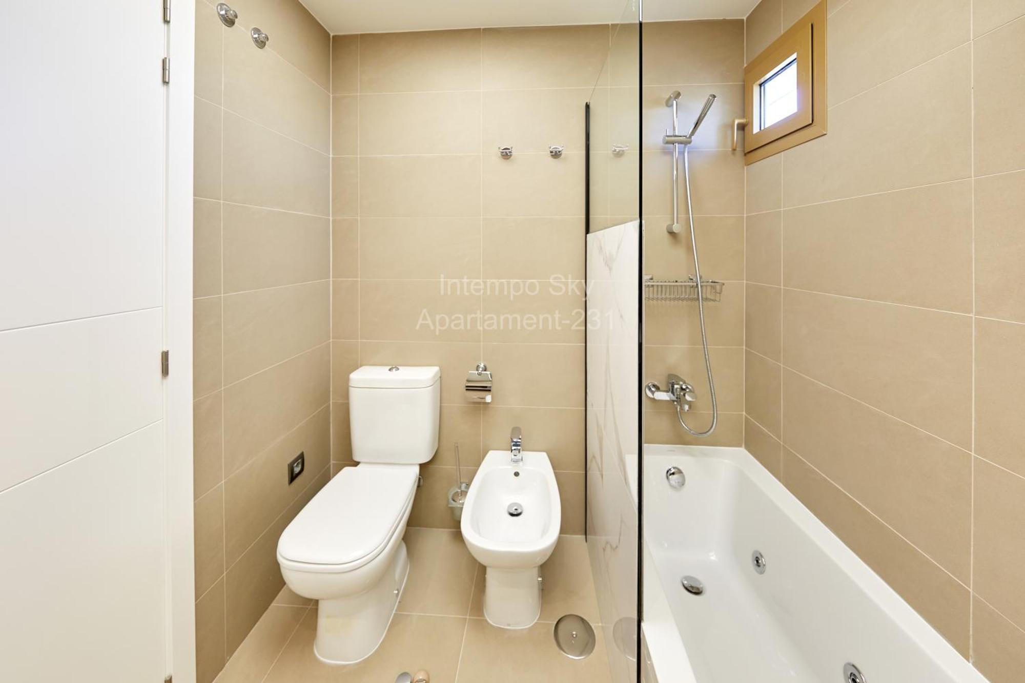 Intempo Sky Apartament-231 Бенидорм Екстериор снимка