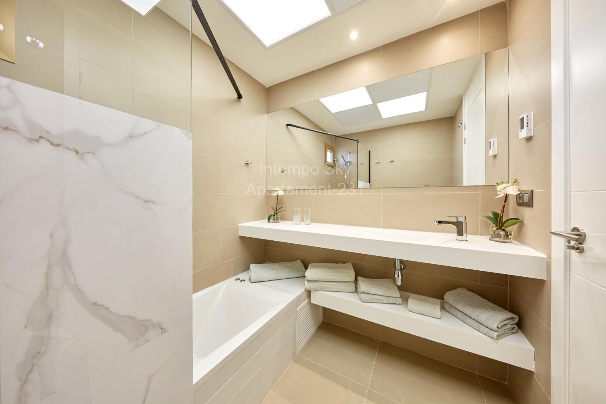 Intempo Sky Apartament-231 Бенидорм Екстериор снимка